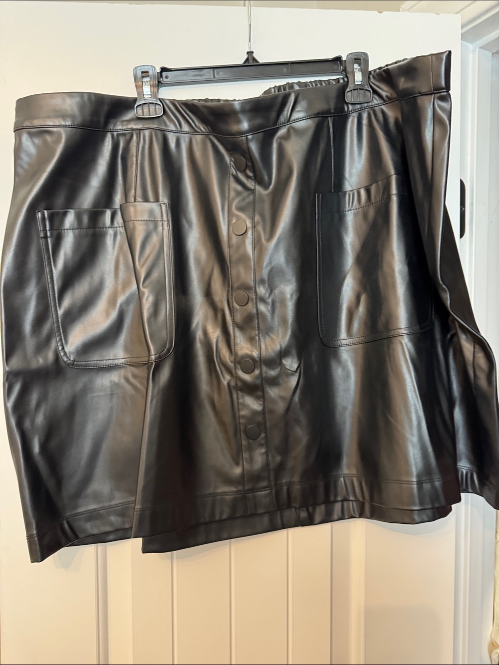 Ava & Viv Black Faux Leather Button-Front Pencil Skirt
